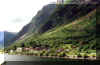 scenery.jpg (43051 bytes)