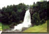 waterfall1.jpg (40341 bytes)
